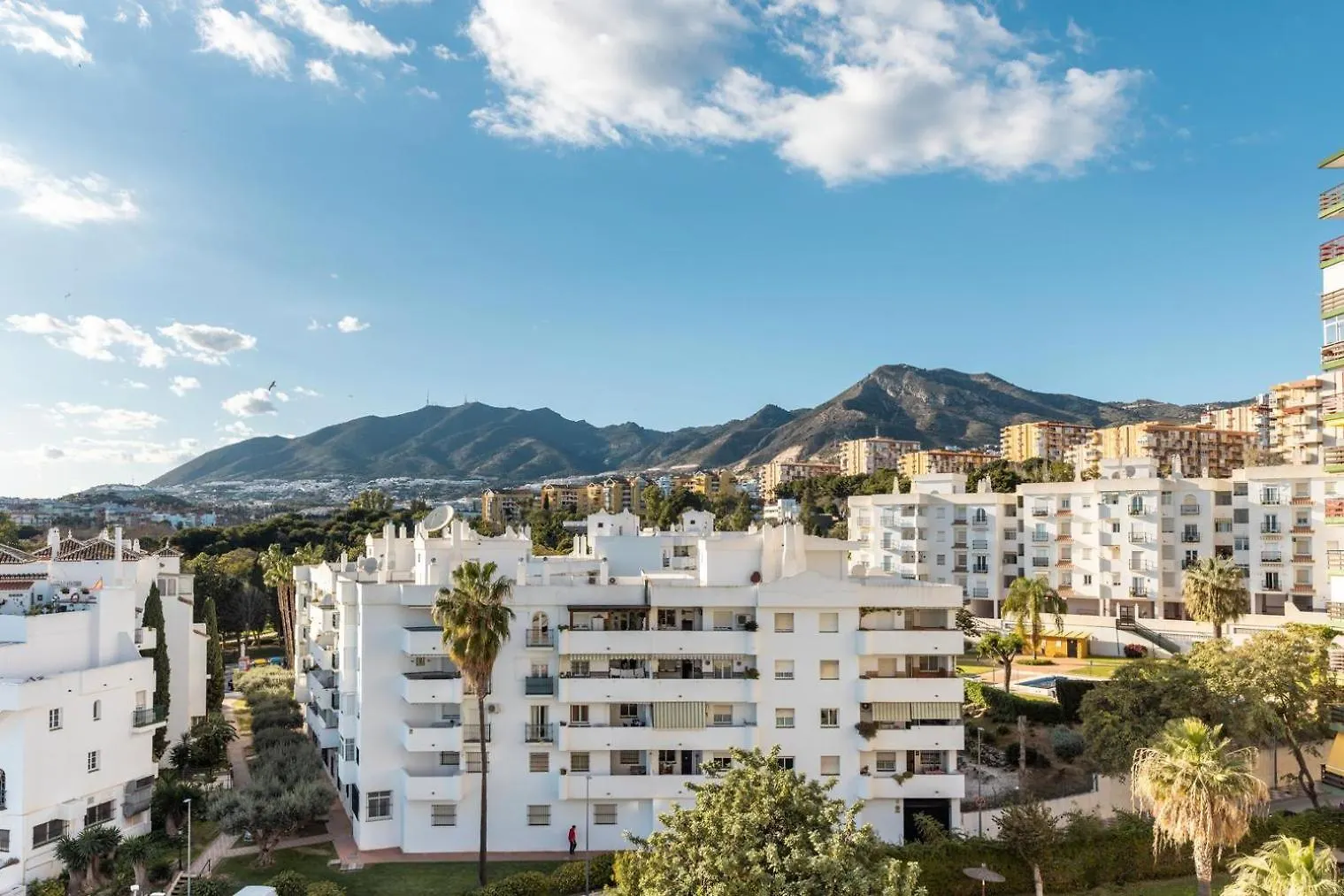 Casa Alana- Apartamentos En Suite Budha- Las Mejores Vistas Y Ubicacion ! Benalmádena